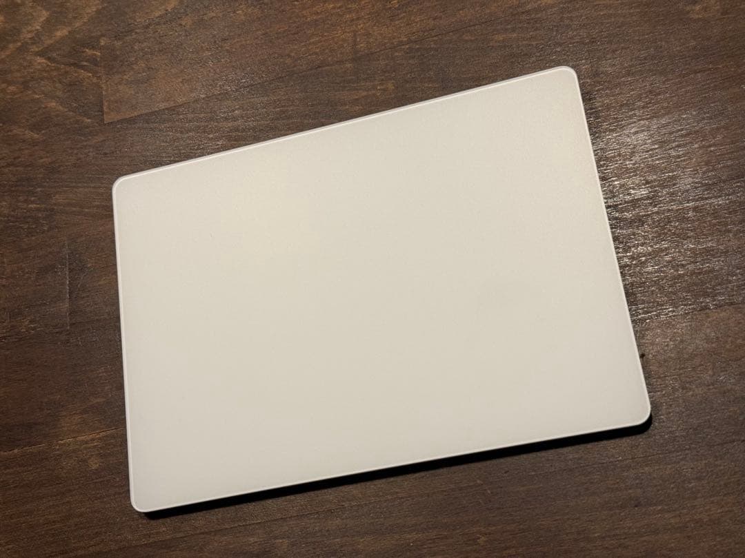 MagicKeyboard（UK） & MagicTrackpad2 セット販売