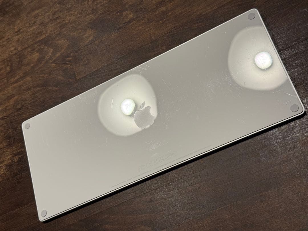 MagicKeyboard（UK） & MagicTrackpad2 セット販売