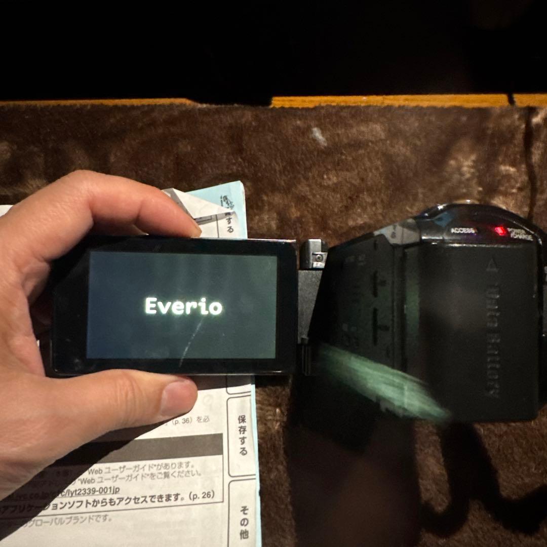 JVC Everio GZ-HM880 ビデオカメラ 本体