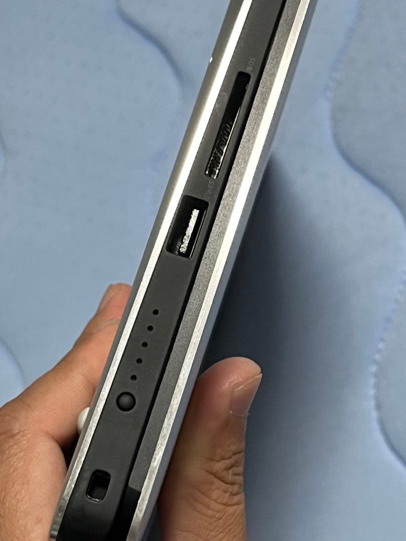 DELL XPS15 7590 タッチパネル