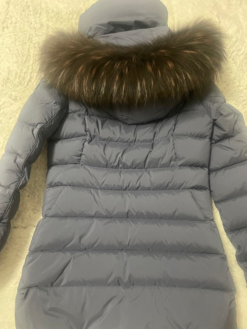 TATRAS ファー付きダウンジャケット