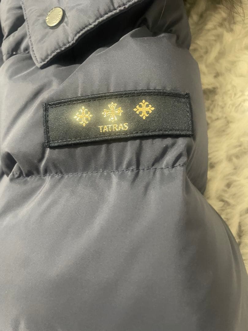 TATRAS ファー付きダウンジャケット