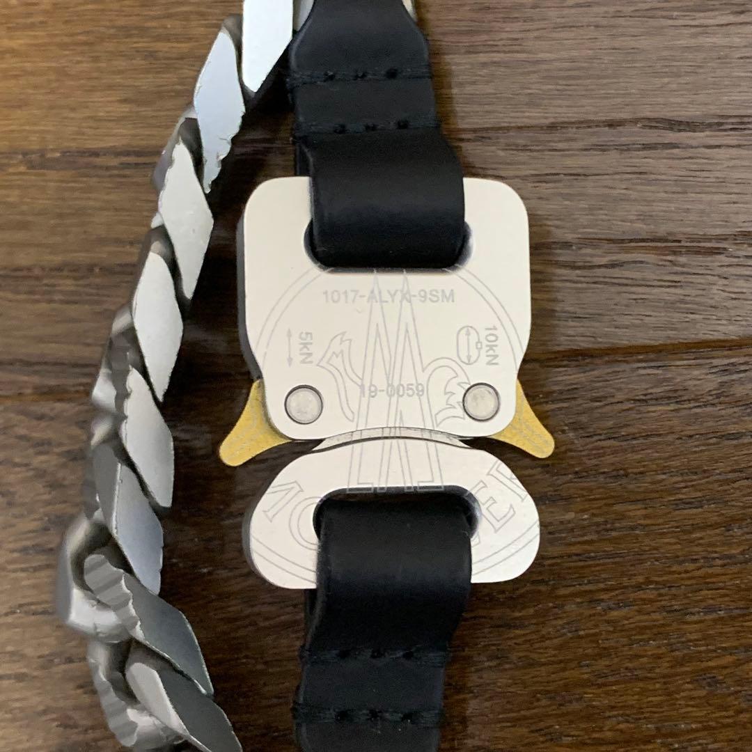 ALYX 9SM MONCLER コラボ　バックル　ブレスレット