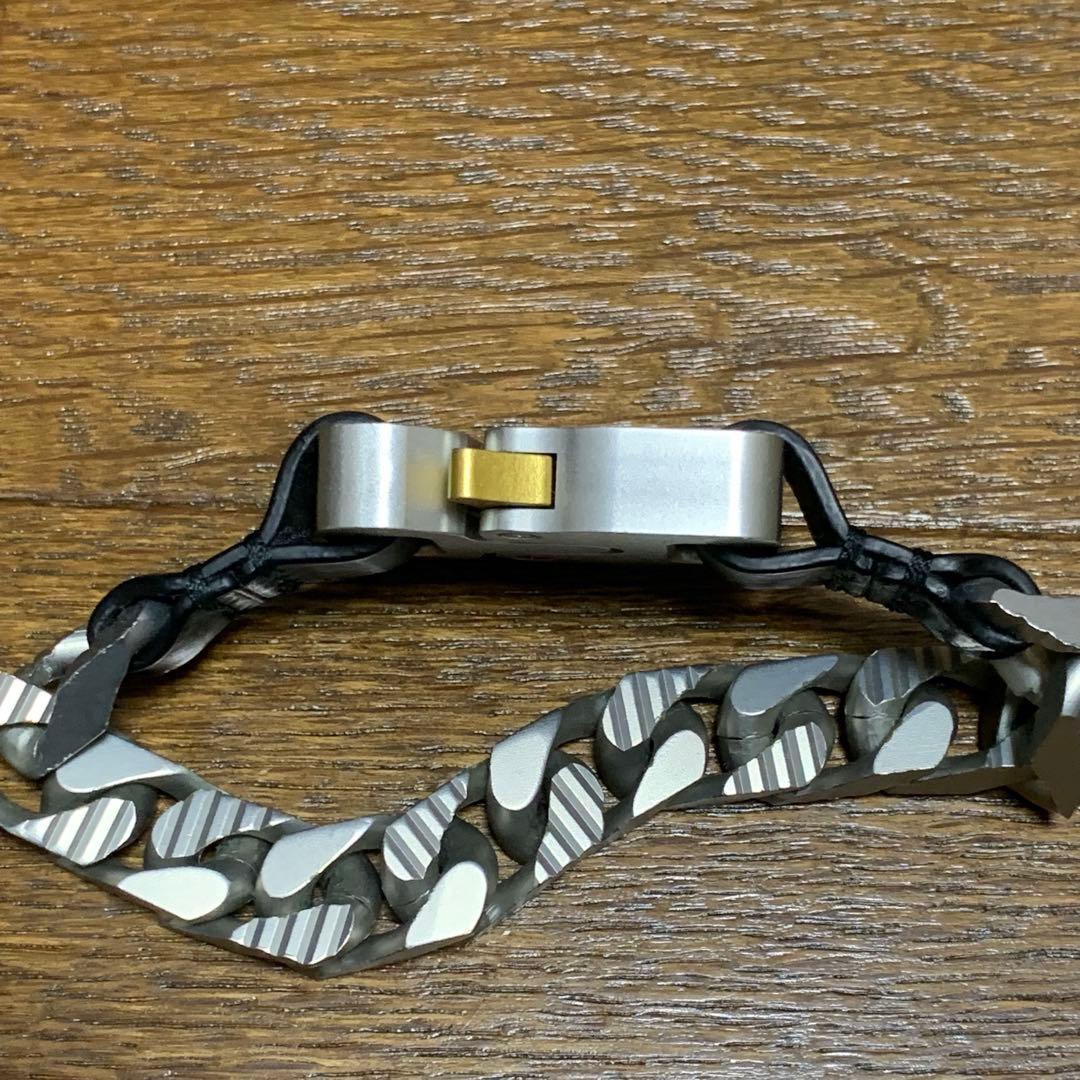 ALYX 9SM MONCLER コラボ　バックル　ブレスレット