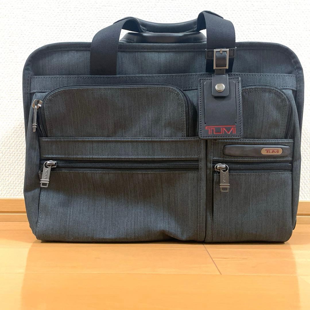 とっしー！☆新品未使用！ビジネスバック