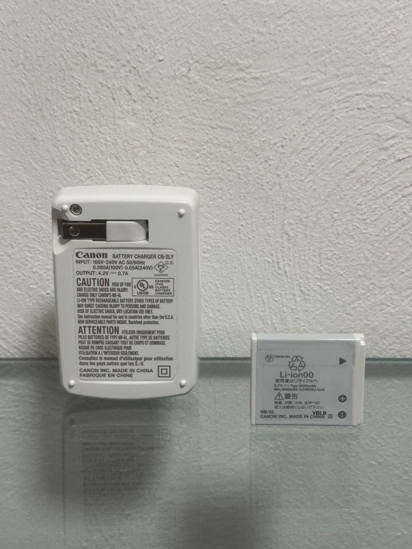 Canon IXYIXYDIGITAL25 ISシルバーデジタルカメラジャンク品