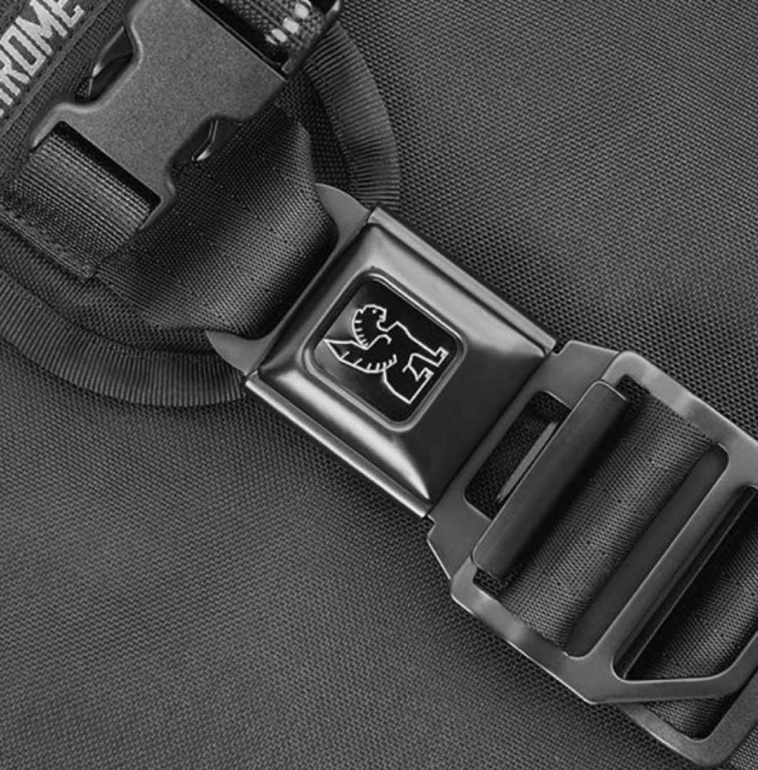 値下げ　新品　クローム／CHROME メッセンジャーバッグ オールブラック