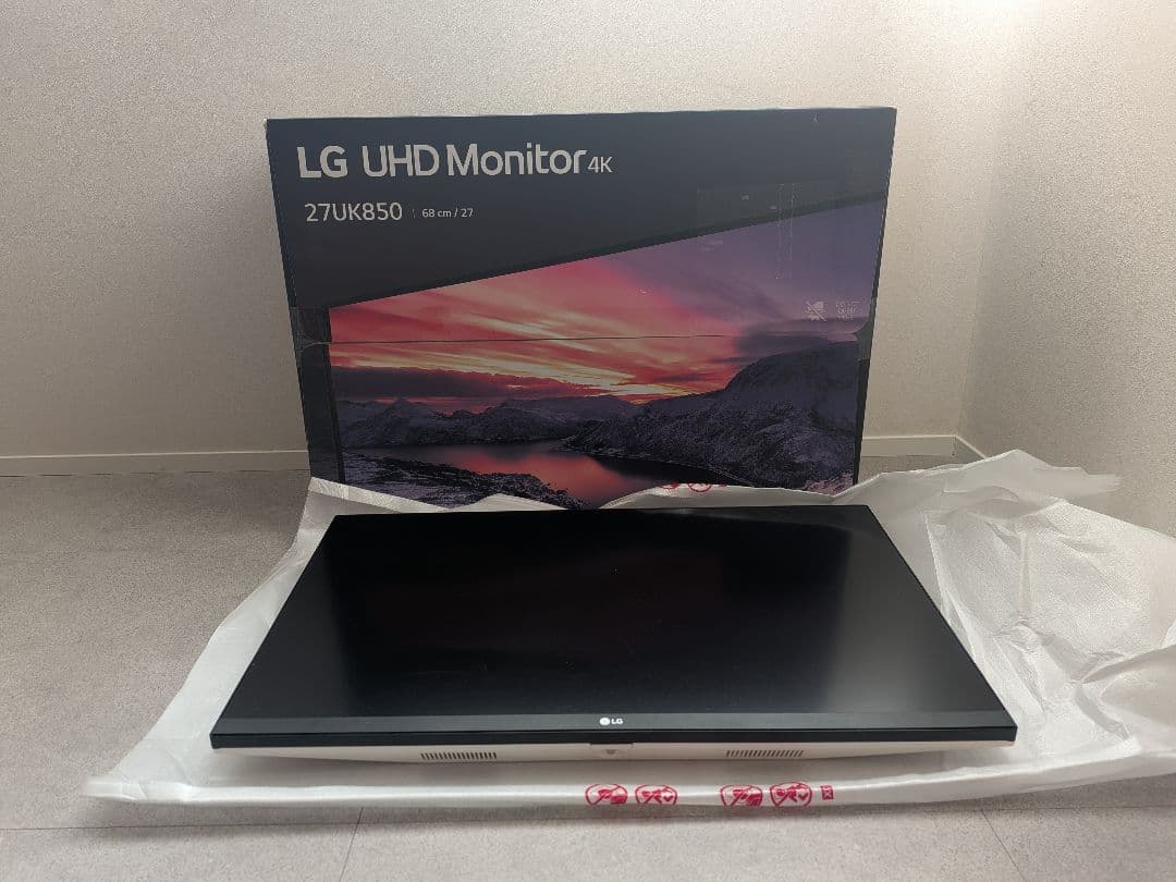 【美品】LG 27UK850 4K UHDモニター 27インチ（箱・付属品完備）