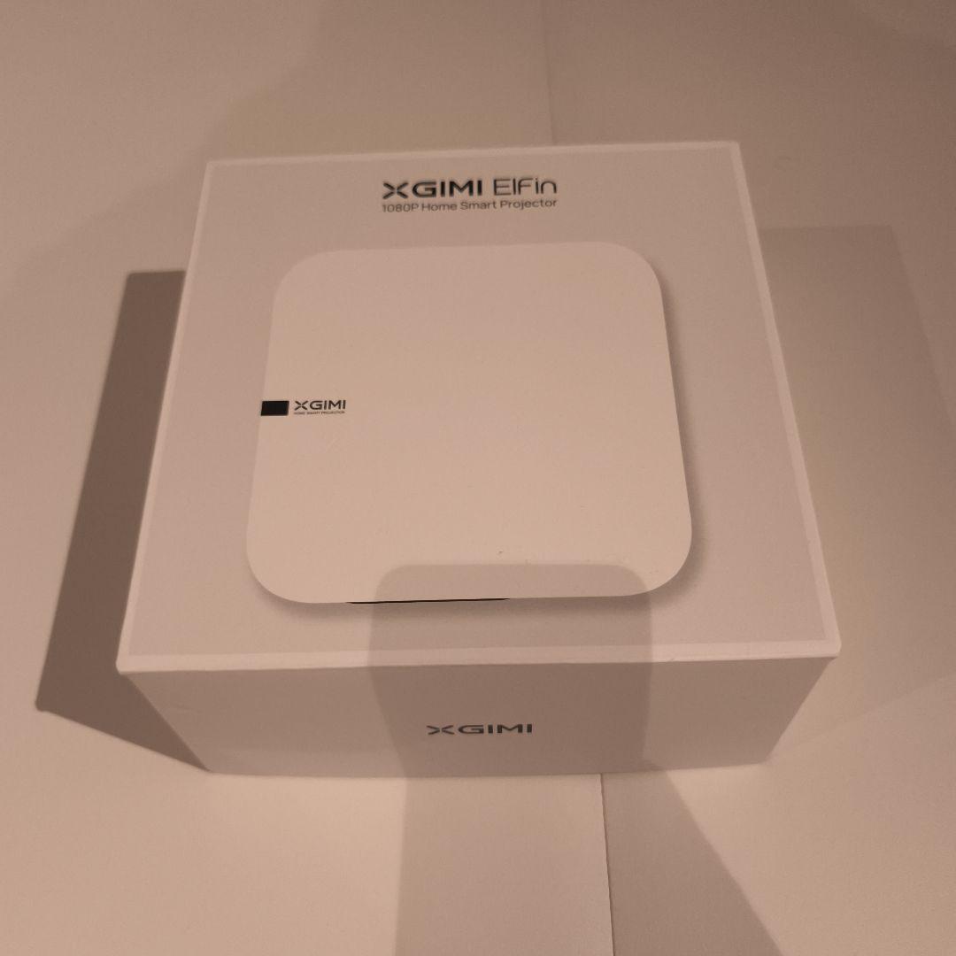 n*2様 XGIMI Elfin ホワイト プロジェクター　付属品あり オマケ三