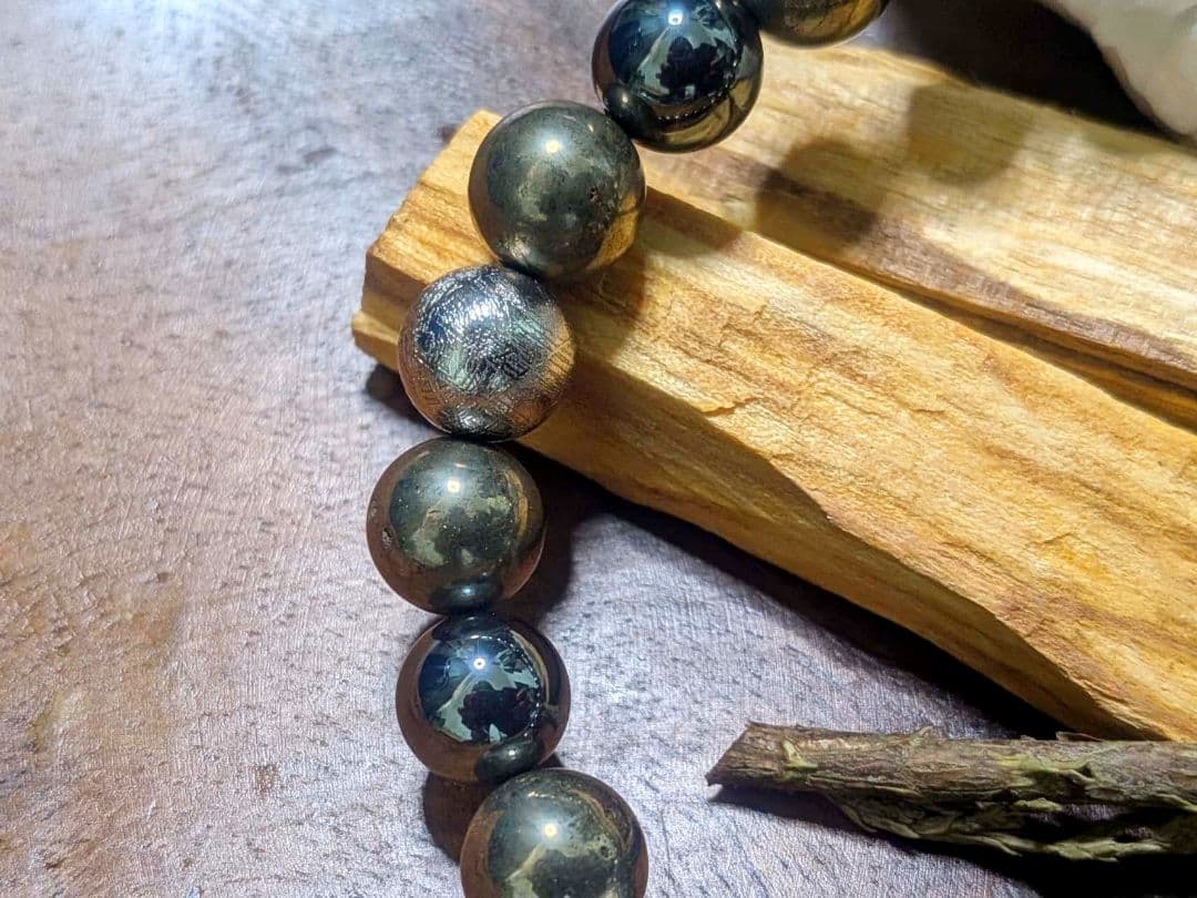 店舗閉店セール☆ギベオン隕石5pcs × ヘマタイト × 黄鉄鉱 ブレスレット