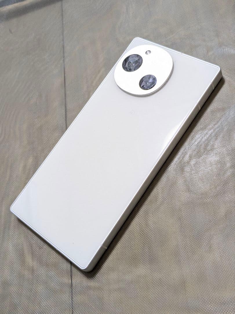 【ジャンク】ドコモ SHARP AQUOS R9 SH-M28