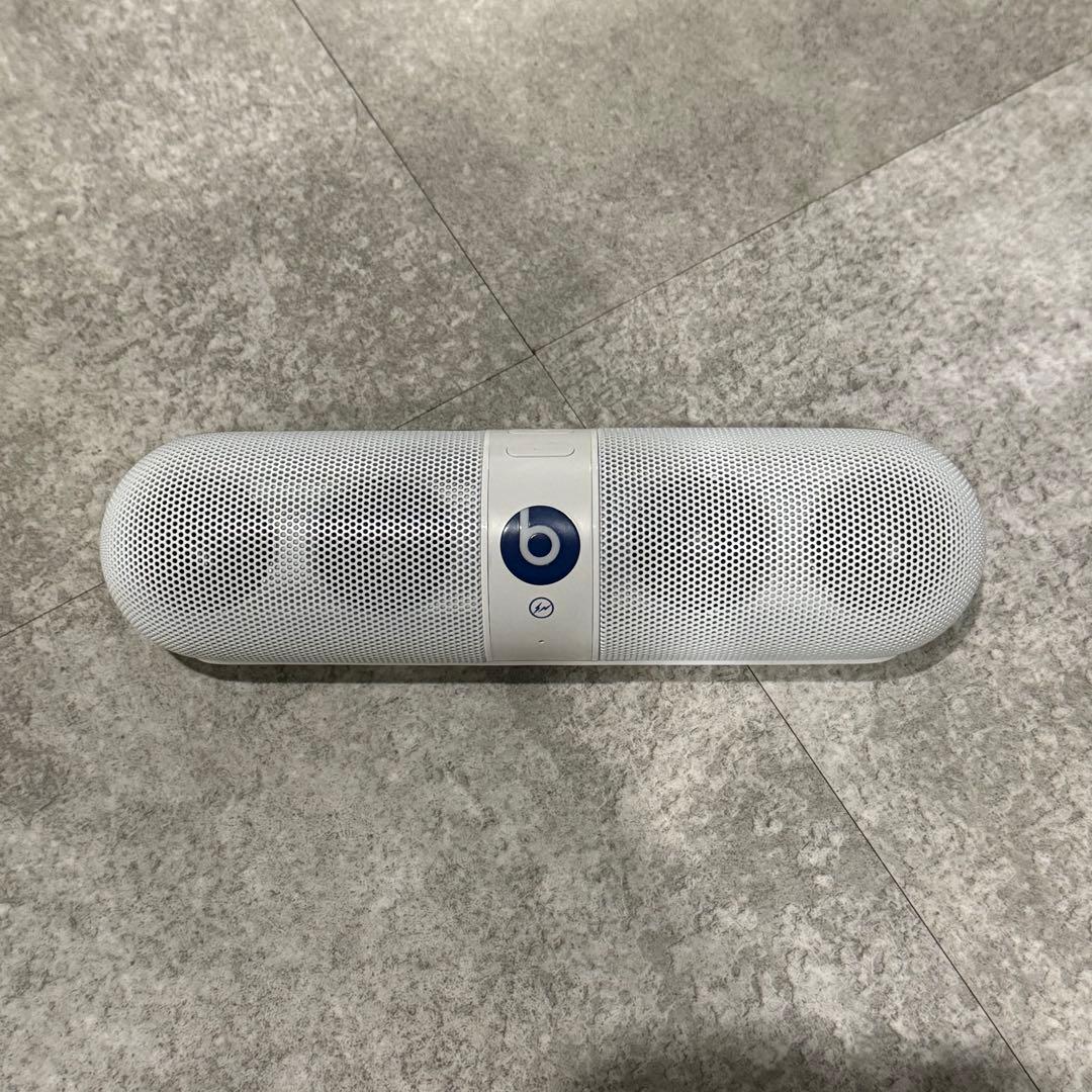 Beats Pill Fragment Special Edition ホワイト