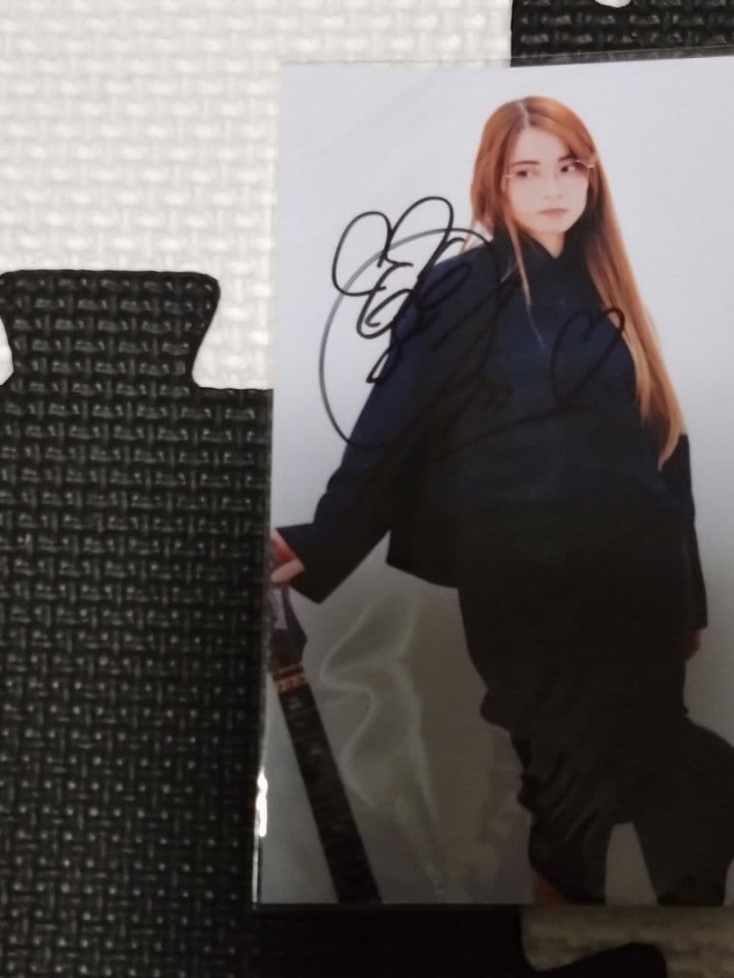 KOIAI 新品未開封『DEEP INDIGO』フォトブック 直筆サイン入り写真