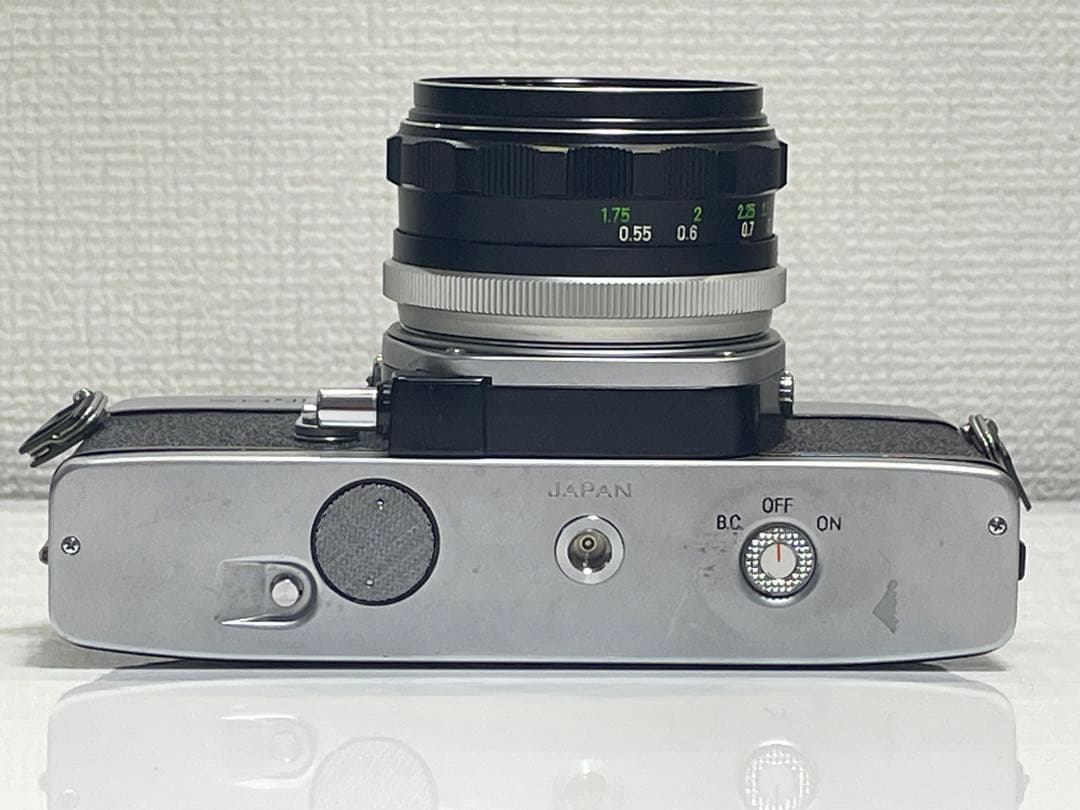フィルムカメラ minolta SRT101 MC Rokkor-PF 1:1.7 55mm