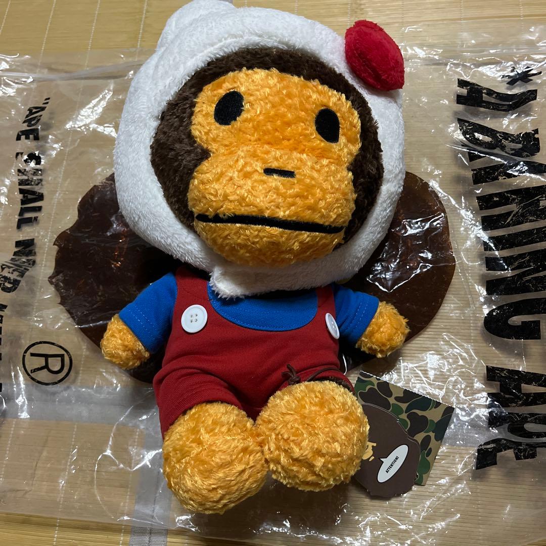 A BATHING APE sanrio kitty ぬいぐるみ MILO