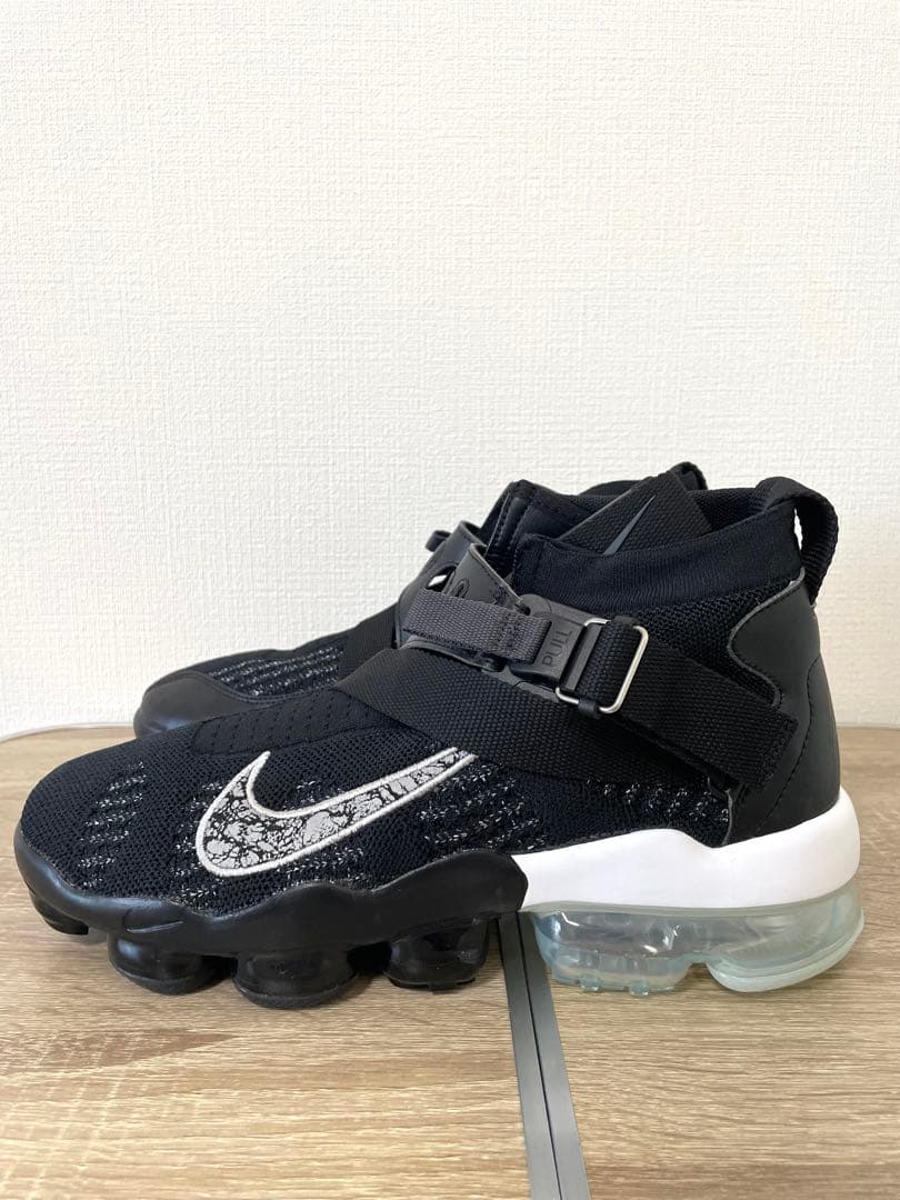 【タグ付き美品】NIKE VAPORMAX AO3241-002