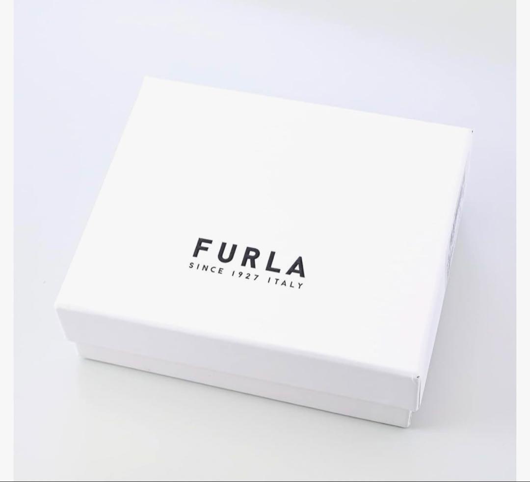 FURLA イエロー レザー キーケース