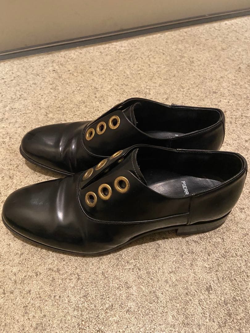 PIERRE HARDY ブラックローファー