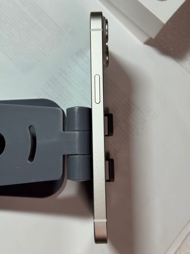 iPhone 14 256GB スターライト　SIMフリー