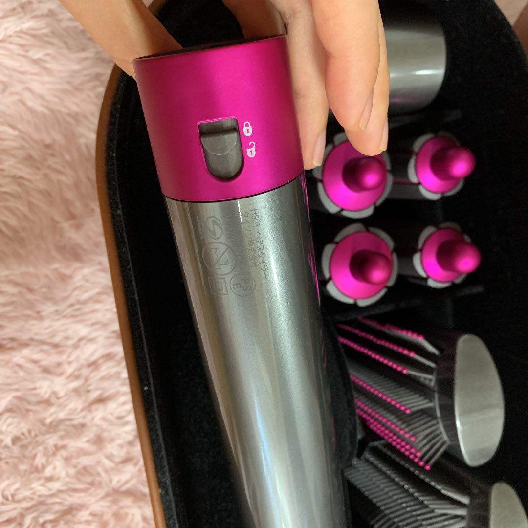 ダイソンドライヤー