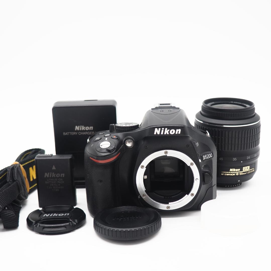 Nikon D5200 18-55mm VR レンズセット