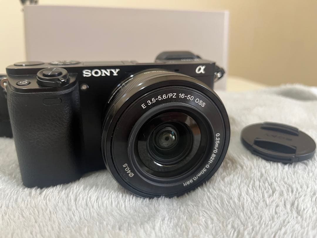 SONY α6000 ミラーレス一眼カメラ パワーズームレンズキット+SDカード