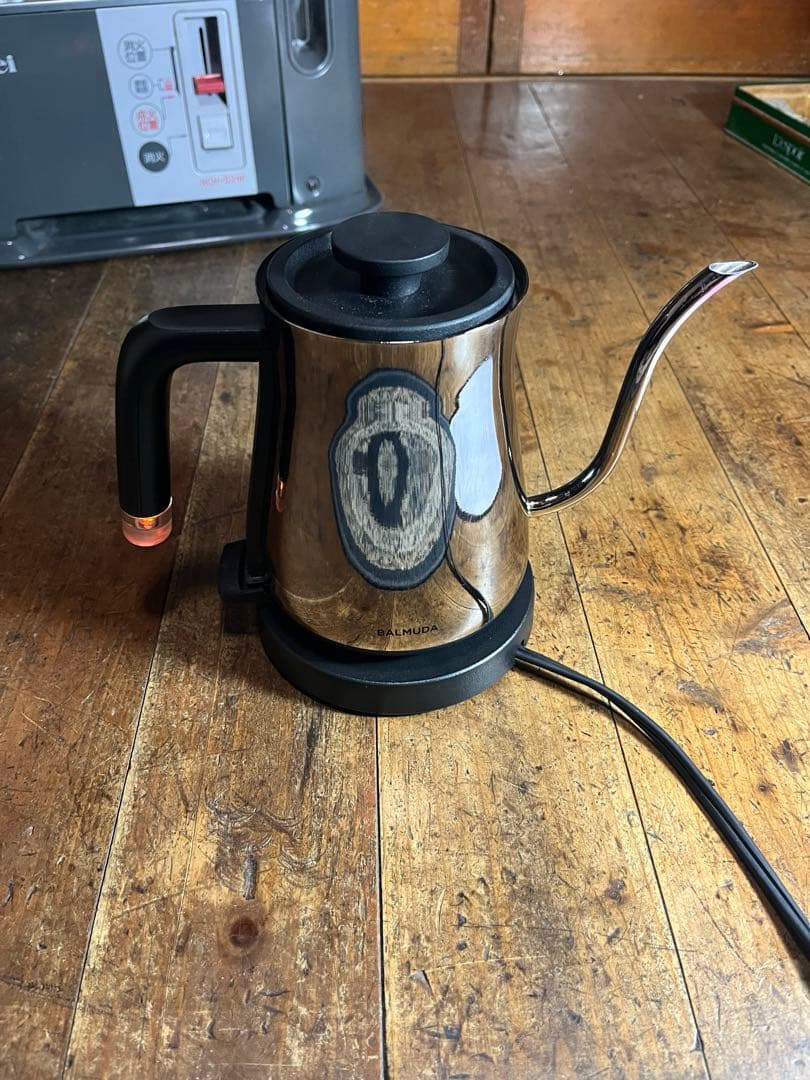 限定品 BALMUDA 電気ケトル The Pot K22A-CR クローム