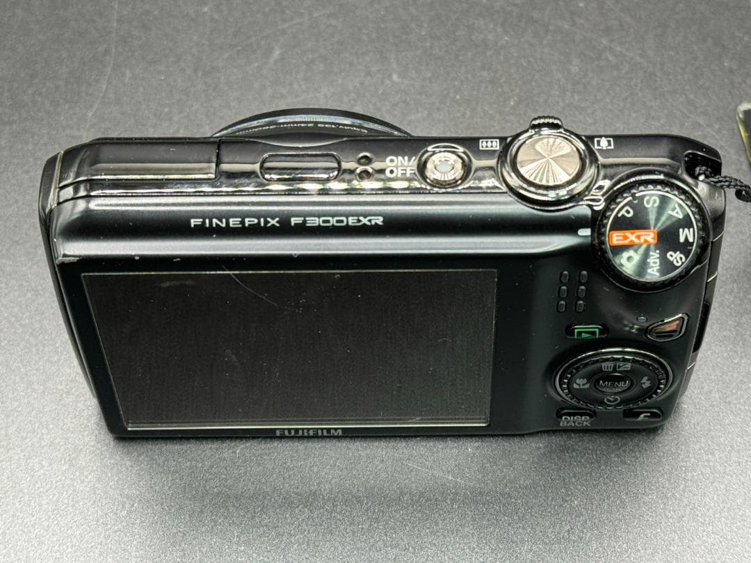 デジタルカメラ FUJIFILM FinePix F300EXR