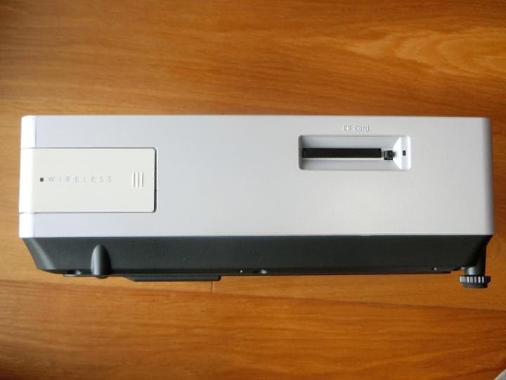 【EPSON】EMP-1825【プロジェクタ】