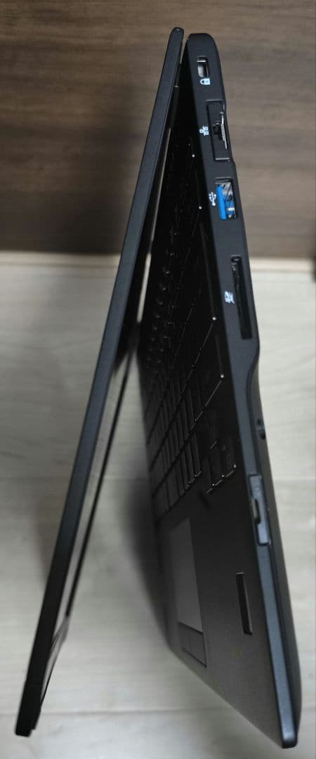 富士通 LIFEBOOK U9310/E FMVU32025 10世代 i5美品