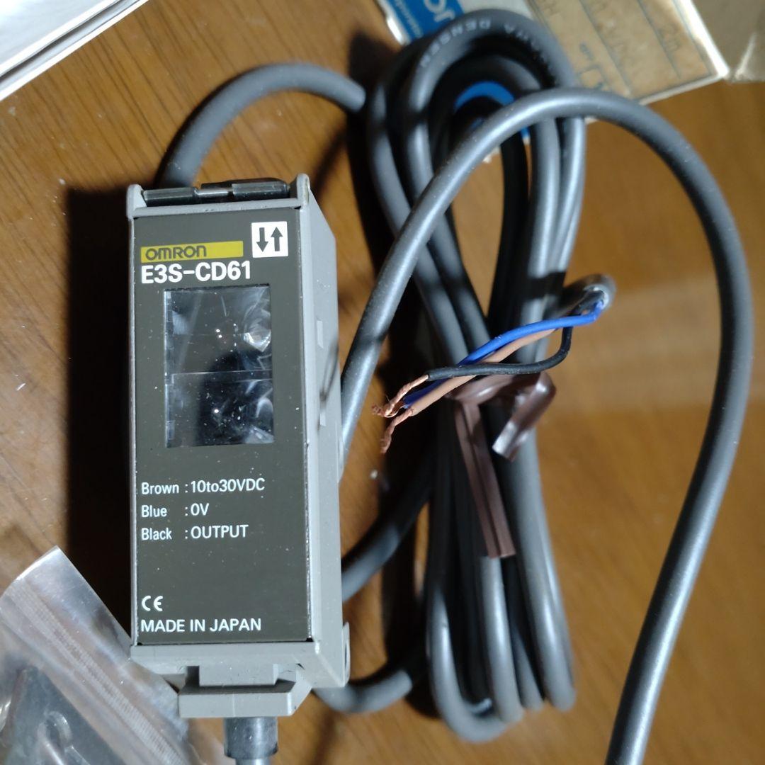 オムロン　E3S-CL2 2M