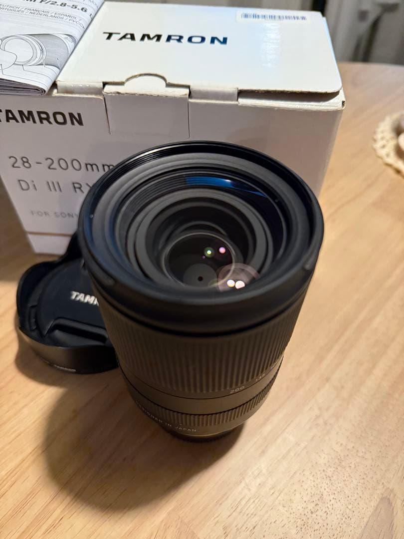 TAMRON 28-200mm F/2.8-5.6 ズームレンズ
