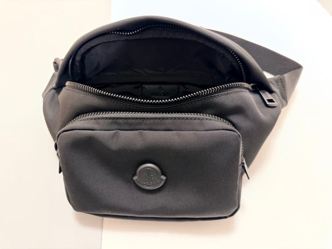 MONCLER モンクレール Durance ボディバッグ ショルダーバッグ