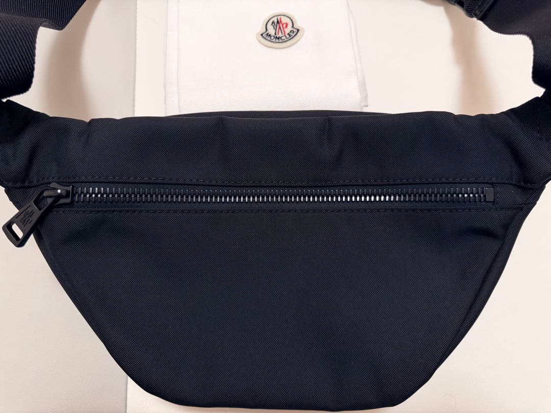 MONCLER モンクレール Durance ボディバッグ ショルダーバッグ
