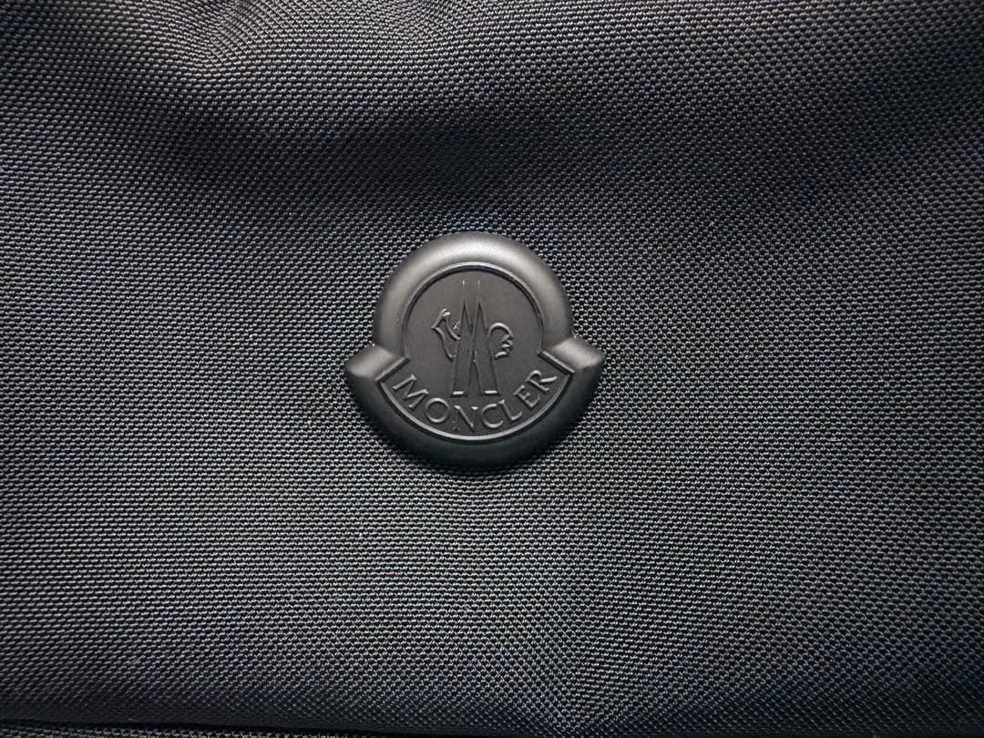 MONCLER モンクレール Durance ボディバッグ ショルダーバッグ