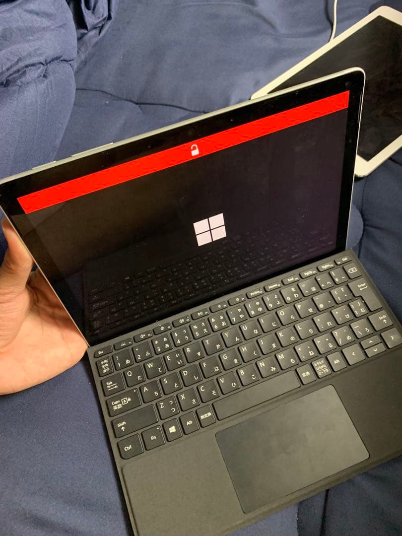 Windowsタブレット本体 タッチスクリーン付き iPadをおまけでお付け