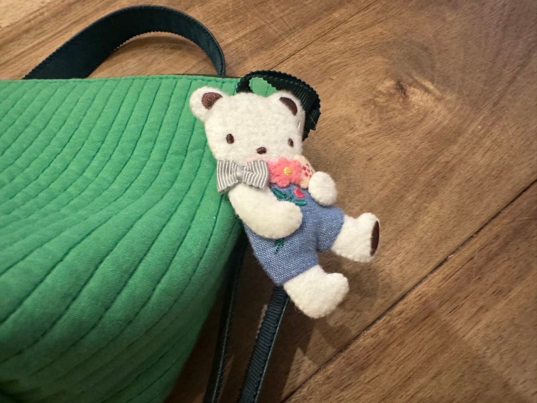 ファミリア familiar ピオヌンナル ショルダーバッグ POP ポシェット