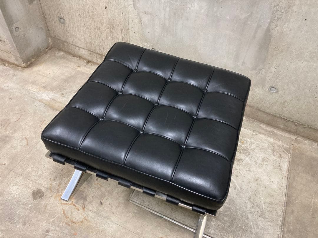定価80万？Knoll バルセロナ スツール チェア オットマン 黒