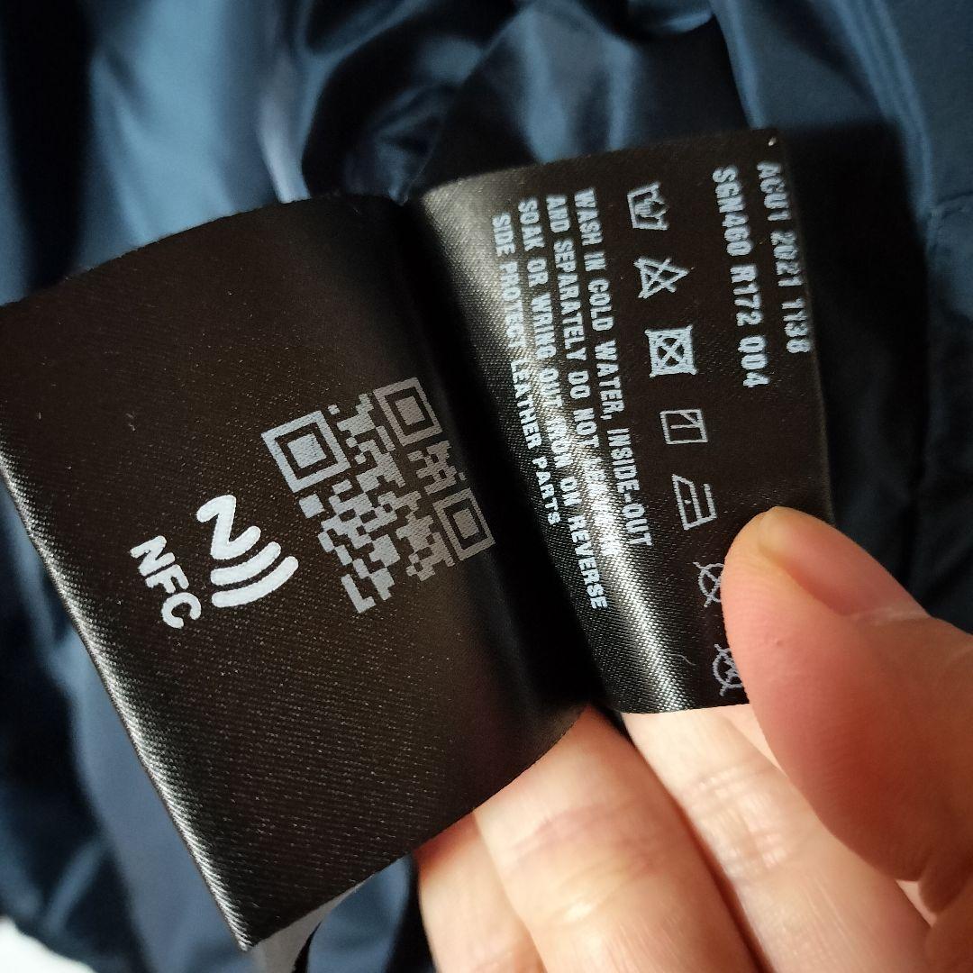 専用PRADA プラダ キルティング ダウンジャケット フード付き プレートロゴ