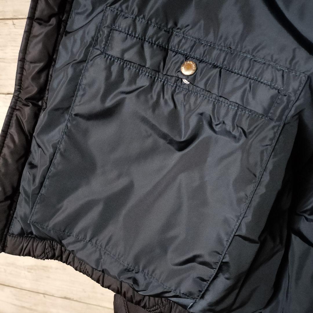 専用PRADA プラダ キルティング ダウンジャケット フード付き プレートロゴ