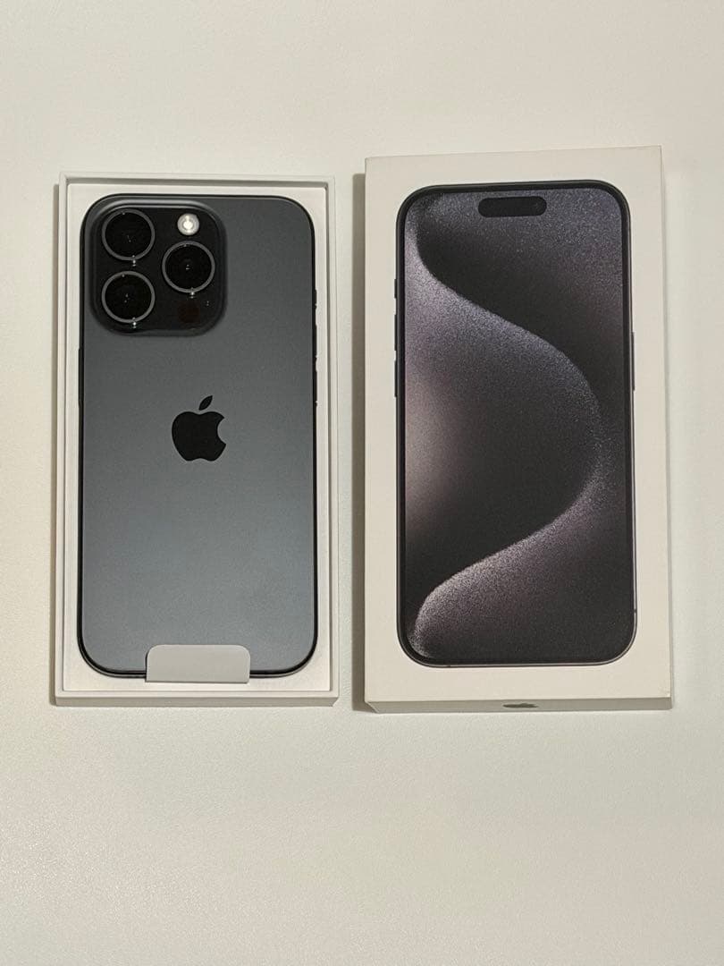 極美品iPhone15Pro 512GB ブラックSIMフリー,カメラカバー