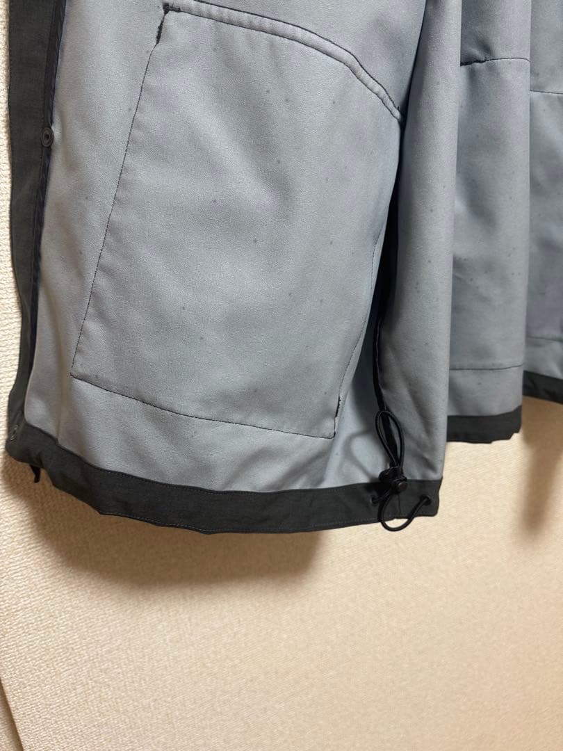 【美品】686 シックスエイトシックス スノーボードウェア ジャケット XL