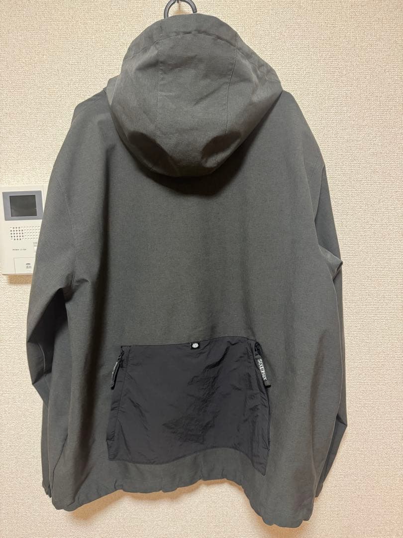 【美品】686 シックスエイトシックス スノーボードウェア ジャケット XL