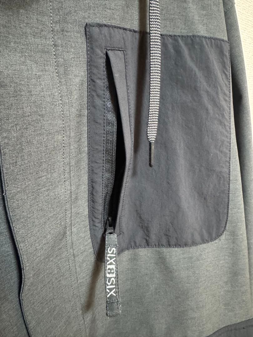 【美品】686 シックスエイトシックス スノーボードウェア ジャケット XL