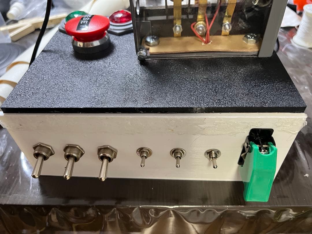 バックトゥザフューチャー　タイムサーキットスイッチ