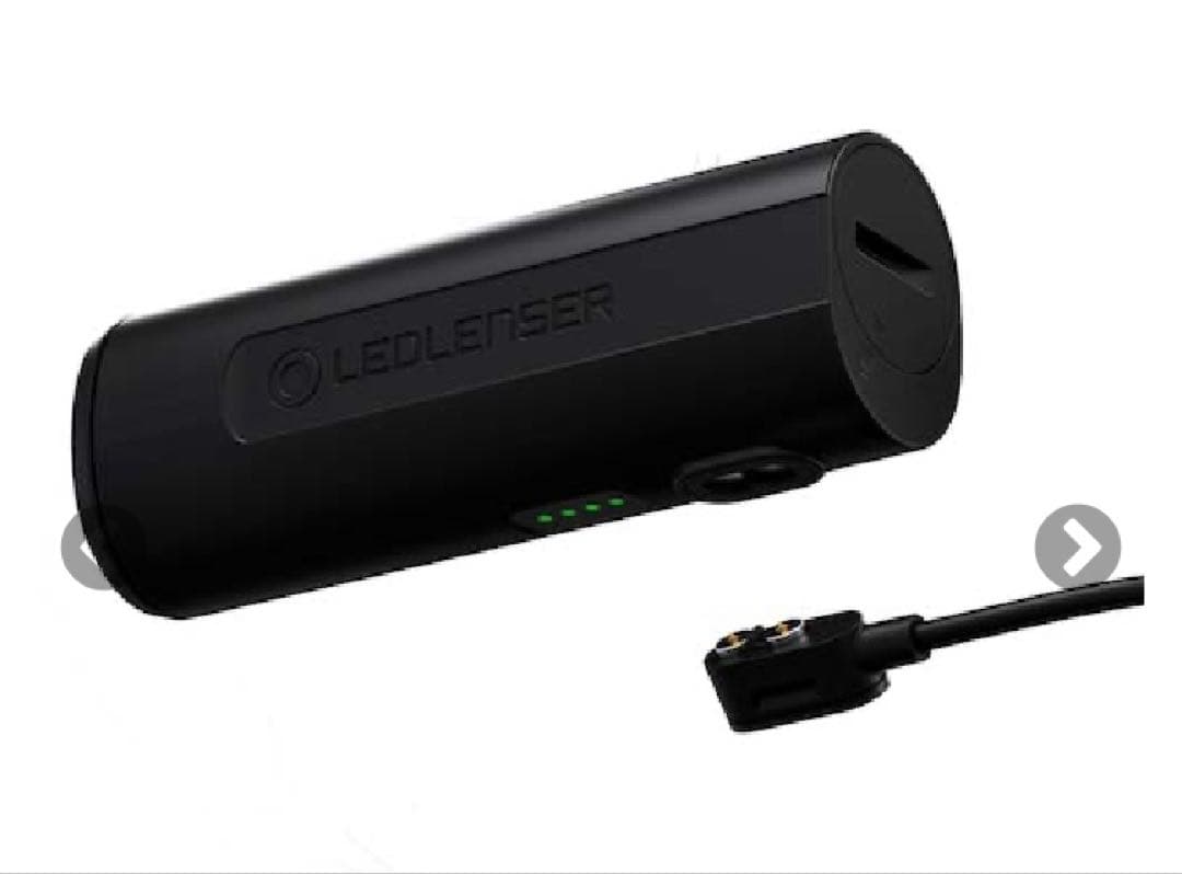 レッドレンザーLEDヘッドライト　H7R Core電池2本付きREDLENSER