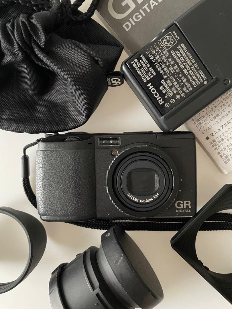 RICOH GR デジタル＋付属品＋別売ワイドコンバーションレンズセット