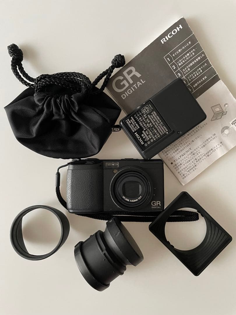 RICOH GR デジタル＋付属品＋別売ワイドコンバーションレンズセット