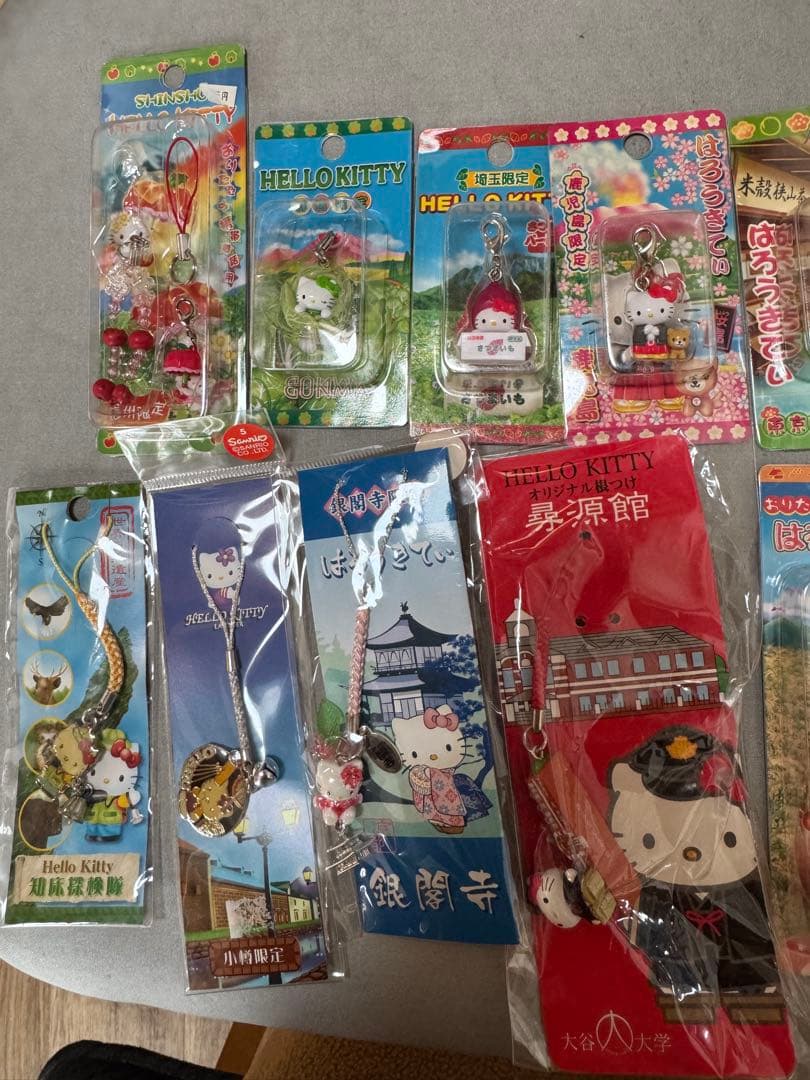 s*e様 ハローキティ ストラップセット おまけつき