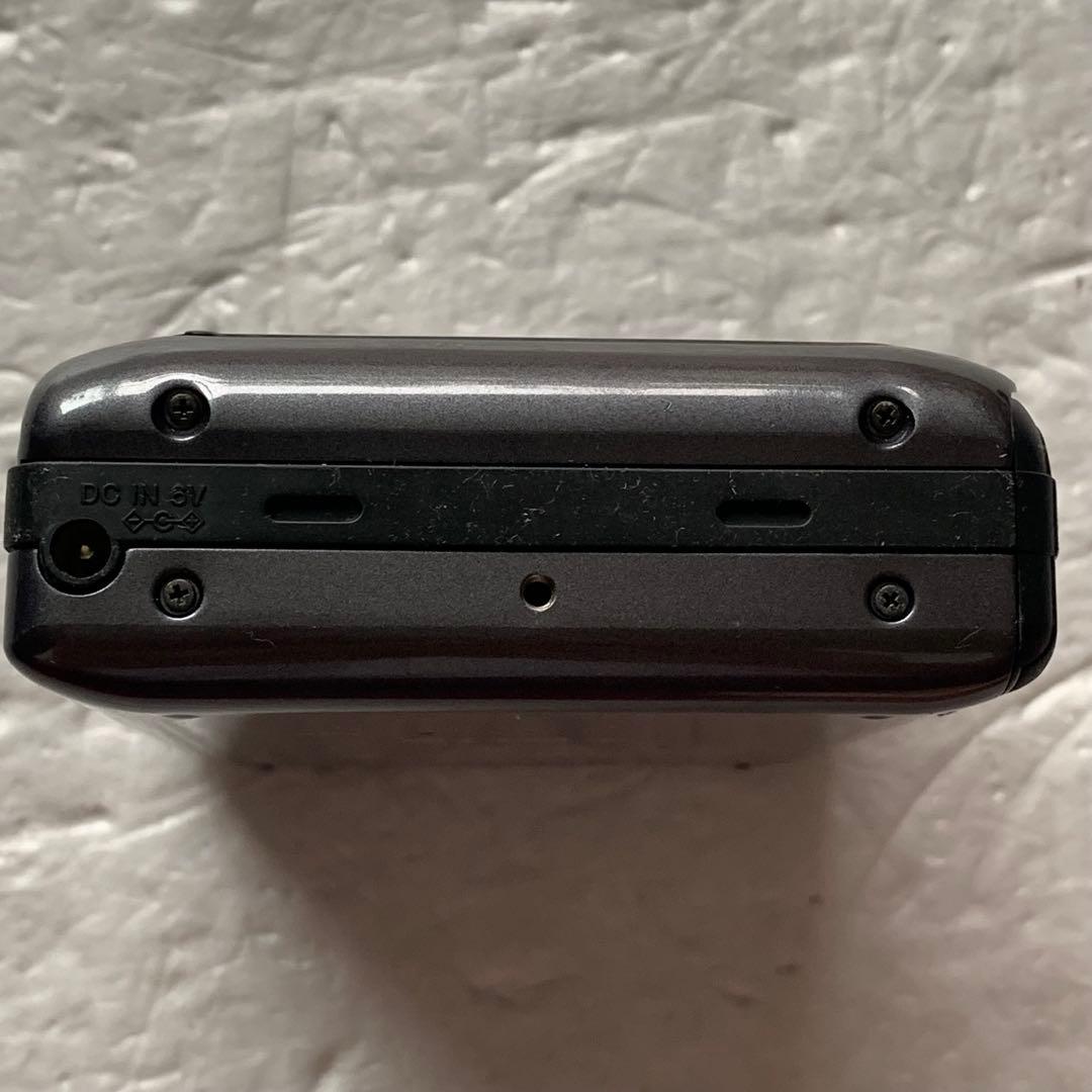 ジャンク ソニー SONY MZ-R2 MDウォークマン 壊れています